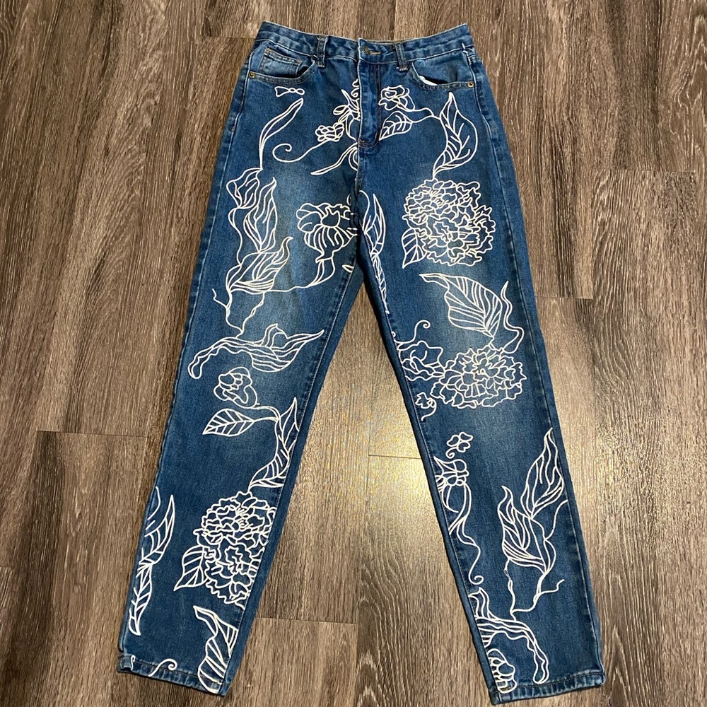 Floral printed pants